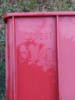 PLASTOVY KOS.PREPRAVKA NA MESO KORYTO . - 8