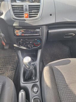 Peugeot 206+ 1.4HDI - 8