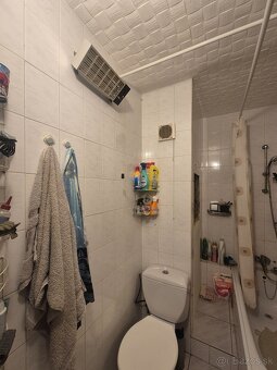 REZERVOVANÝ 1-IZBOVÝ BYT S BALKÓNOM V KN. - 8