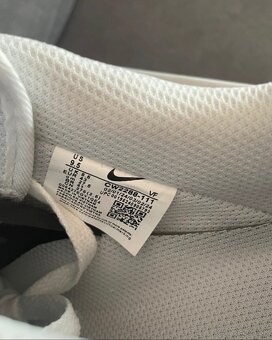 Biele nike air force 1 veľkosť 43 - 8