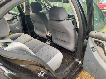 Predám Seat Toledo 1.9TDI - nutná oprava - 8