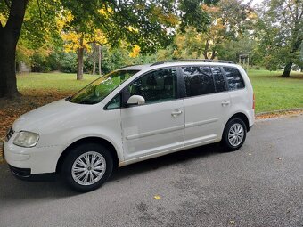 Volkswagen TOURAN 1.9 TDI ELEGANCE 77KW M6 ROK 2006 - 8