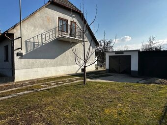 Rodinny dom s garážou a pozemok 1007 m2 Ilava - Sihoť - 8