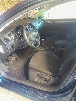 Predam Skoda Superb combi 1,6 TDi - 8