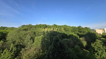 3 IZBOVÝ BYT S LODŽIOU, 72 M2, HANOJSKÁ UL, KOŠICE - 8