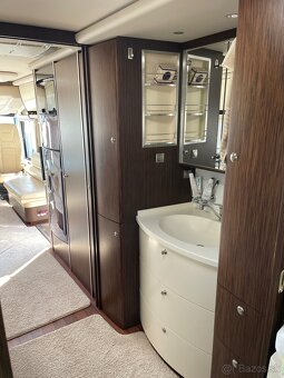 Concorde Charisma 900L - 8