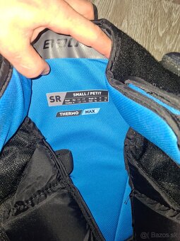 Brankárska výstroj - 8