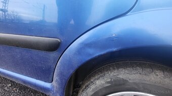 Predám Citroën C3 1.1 benzín - 8