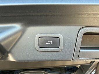 Land Rover Range Rover Velar 2.0D I4 R-Dynamic AWD A/T - 8