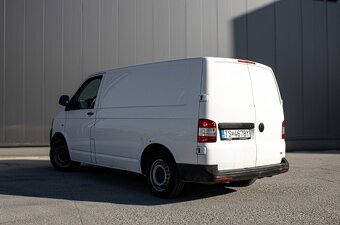 Volkswagen Transporter T5 2.0 TDI LR. - 8