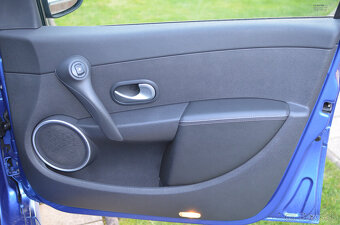 RENAULT CLIO GT 1.6 16V 94KW - 8
