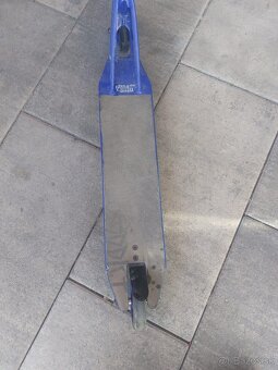 Kolobežka ADDICT-DEFENDER MK2 - 8