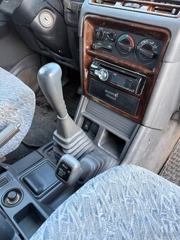 Mitsubishi pajero 2 2.8 GLS - 8