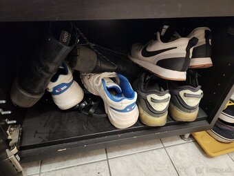 Besta Ikea skrinky - 8