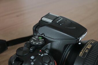 Nikon D5600 wifi + BT- otocny dotyk.disp. - 18-140 mm VR AF - 8
