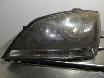 kia sorento predne svetlo ľave - 8