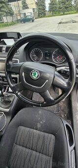ŠKODA OCTAVIA 2 COMBI FACELIFT - 8