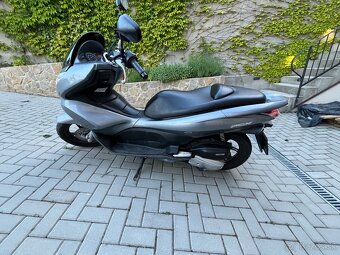 Honda pcx 125 - 8