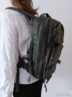taktický vojenský batoh 10l - 8