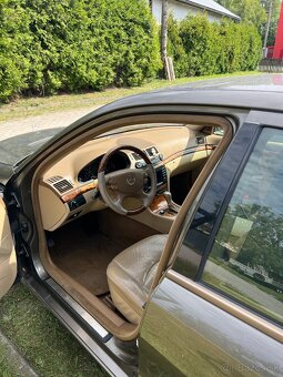 Mercedes W211 e350 4matic - 8