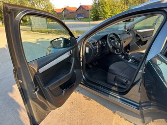 Skoda octavia 3 combi - 8