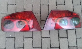 Predné,zadné a iné diely Peugeot 407 strieborné aj šedé - 8