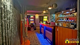 Na predaj unikátna dvojpodlažná budova na podnikanie aj býva - 8