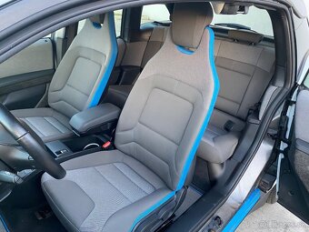 BMW i3 120 Ah 2021 Super výbava - 8