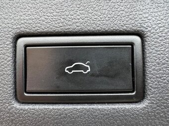 Volkswagen Tiguan Allspace 2.0 TDI 4Motion - 8