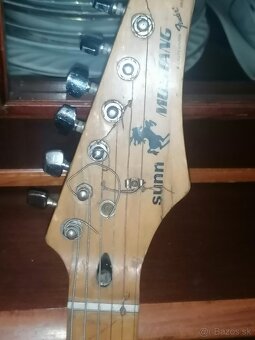 Sunn Mustang Stratocaster - 8