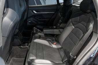 Porsche Taycan Turbo S 93.4 kWh - 8