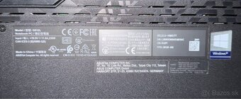 ASUS ROG Strix G512L - 8