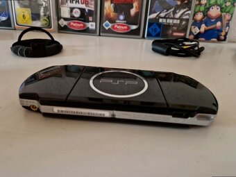 PlayStation Portable 3004 s príslušenstvom - 8