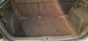 Volkswagen Polo 9N, 2002, 1.4 benzín - 8