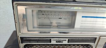 Radiomagnetofon JVC - 8