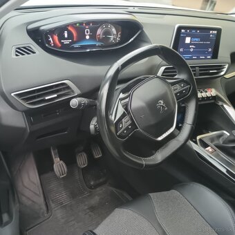 Peugeot 3008 - 8