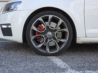ŠKODA Octavia 3 RS 2.0 TSI - 8