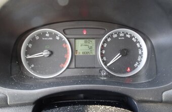 Škoda Fabia Combi 1.2 HTP 12V Ambiente - 8