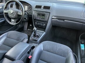Škoda Octavia Combi RS 2.0 TDI CR 170ps FINAL Edition - 8