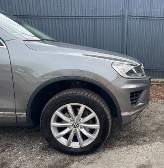 Volkswagen Touareg 3.0 V6 TDI 4MOTION - 8