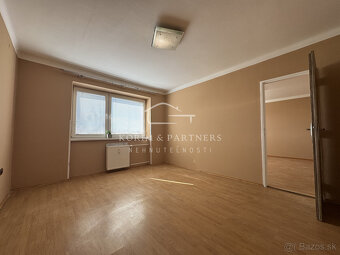 Tehlový 2 izbový zmenený na 3 izbový byt, Komárno - 8