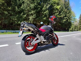 SUZUKI GSR 600 ,,YOSHIMURA LIMITED EDITION,, 9/2008 - 8