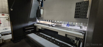 CNC ohraňovací lis hydraulický 400t - 8