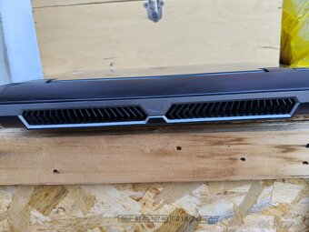 Predam herny notebook asus rog - 8