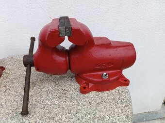 Zverák YORK 125 - 8