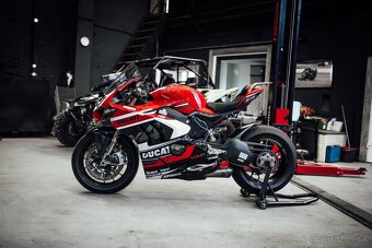 DUCATI PANIGALE V4S - 8