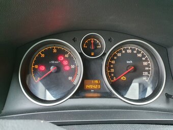 Opel Zafira- 1.9 CDTI, 110 kW - 8