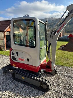 Pásový báger - Takeuchi TB216 - 8