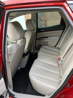 Mazda CX-7 - 8