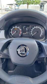 Škoda FABIA III. 1.0 TSI Active - 8